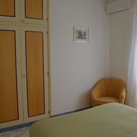 Casa Elena Apartment Maiori Bilik gambar